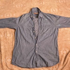 A Blue Wrangle dress shirt button up. No stains in good condition.
